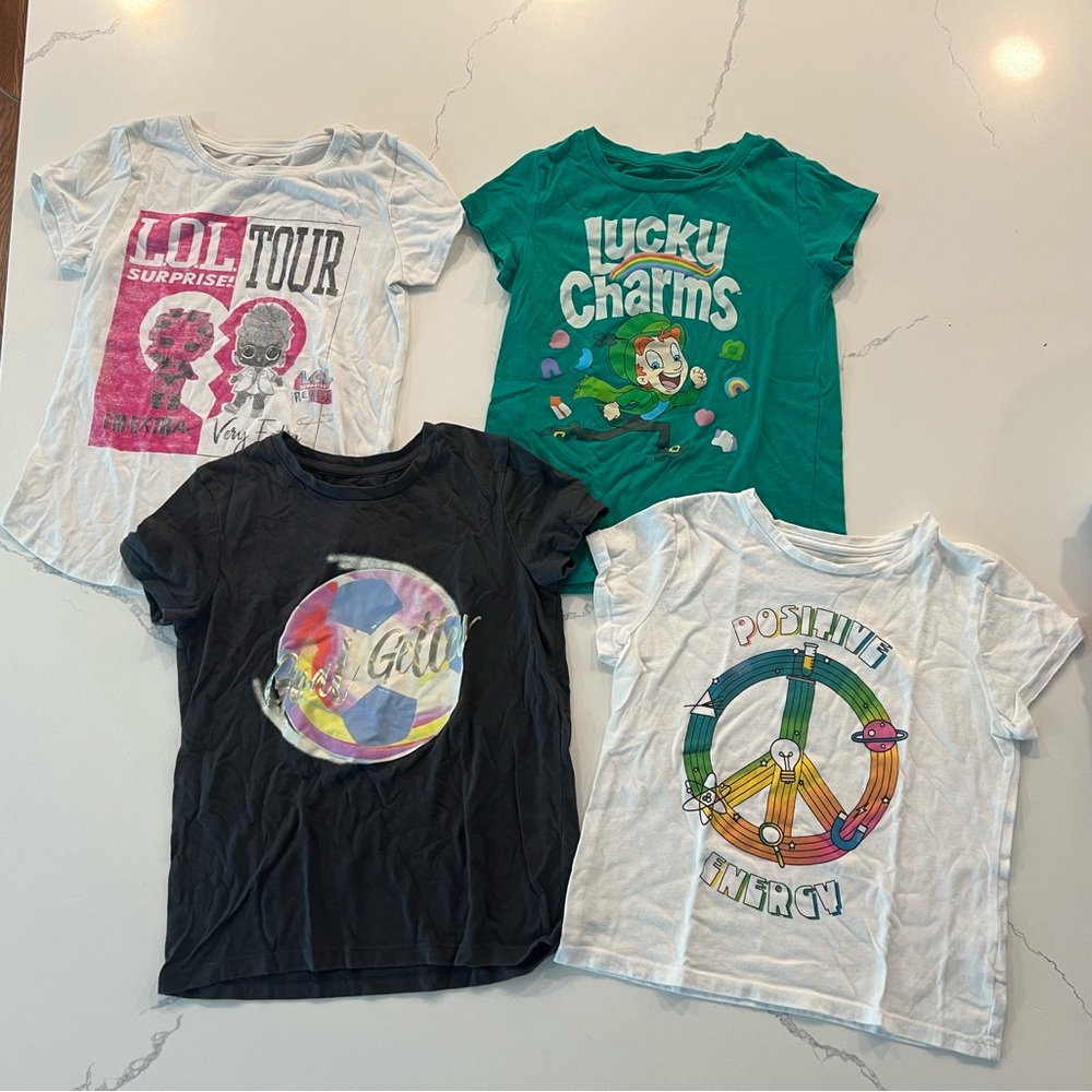 Lot of 4 Girls Short Sleeve Tees T shirts LOL, Soccer peace, Lucky Charms size 8